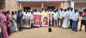 ಕೆಪಿಎಸ್ ಮ್ಯಾಗ್ನೆಟ್ ಯೋಜನೆಯನ್ನು ಧಿಕ್ಕರಿಸಿ ಜಗಳೂರೂ ತಾಲೂಕಿನ ಜಗಳೂರು ಗೊಲ್ಲರಹಟ್ಟಿ ಎಸ್ ಡಿ ಎಂ ಸಿ ಮತ್ತು ಪೋಷಕರ ಪ್ರತಿಭಟನೆ!.