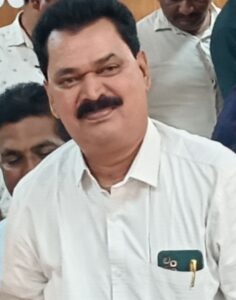 ಜನರ ನಡುವಿನ ಜನನಾಯಕನಂತೆ ಮಿಂಚುವ ನಕ್ಷತ್ರ ಇತರರಿಗೆ ಮಾದರಿಯಾದ ಕಾಂಗ್ರೆಸ್ ಎಸ್ ಸಿ ಘಟಕದ ಅದ್ಯಕ್ಷರಾದ ಬಿ.ಮಹೇಶಣ್ಣ