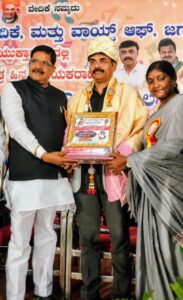 ವಿದ್ಯಾರ್ಥಿಗಳ ಭವಿಷ್ಯಕ್ಕೆ ದಾರಿದೀಪಾವಾದ ಕೈಗಾರಿಕೋಧ್ಯಮಿಗಳಾದ ನಾಗವೇಣ ಜೆ.ಪಿ ಓಬಣ್ಣರವರ ಸೇವೆ ಅನನ್ಯವಾಗಿದೆ